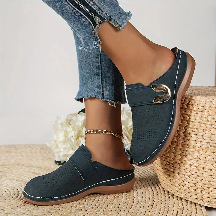 Lion | Orthopedic Clogs
