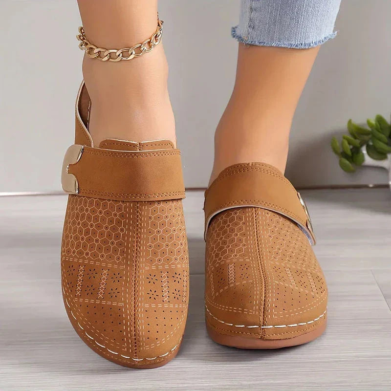 Lion | Orthopedic Clogs